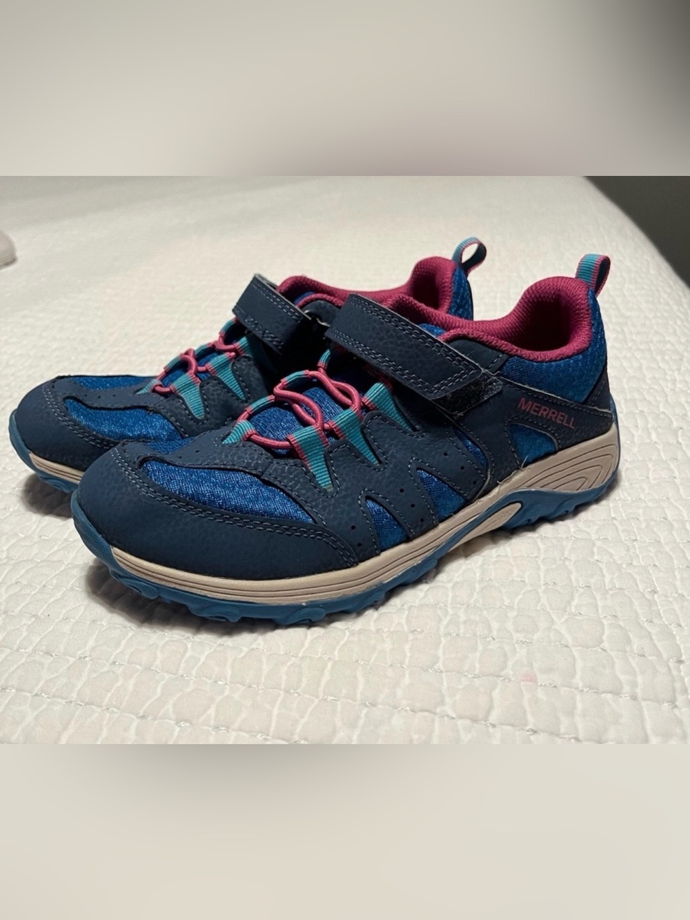 Merrell Kids' Navy and Pink Trail Shoes size 3
